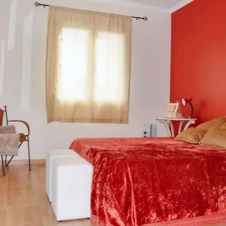 Chic 60 M² + Balcony * Ribeira Grande