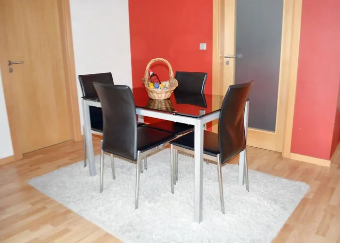 Chic 60 M² + Balcony Apartament Ribeira Grande